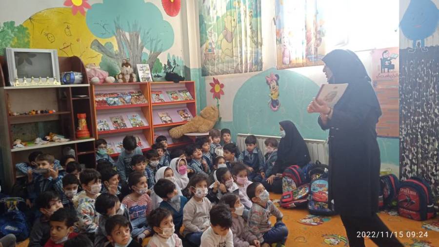 قصه گویی در بخش کودک